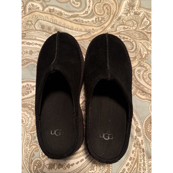 UGG Australia Black Suede 2" New Heights Platform Clogs Size 6 - Picture 2 of 9